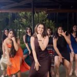 Ashika Ranganath Instagram - Late for the trend, but so much fun with these hotties 🔥♥️🌶️ @thejaswini_sharma @sushmitha2412 @samskruthi_gs @jeeviiii @janhvi_gowda @saachi_c_jain Special mention to @gaautham06 for capturing this & bearing with us 😅. #kaavaalaa #jailer