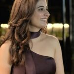 Ashika Ranganath Instagram - "05.08.2023 Never too late for birthday blast post🐥 From intense Lagori matches, epic cricket showdowns, to dancing till our feet cried for mercy – what an absolute riot of a night! Let's remember, real friendships are measured in dance moves per minute. Happy Friendship Day guys! 🎉💃🏏♥️ Thanks for the amazinggg day! @anusha.ranganath_ @thejaswini_sharma @janhvi_gowda @rajeevgowda13 @a_jayraju @urjapatel_artistry @samskruthi_gs @saachi_c_jain @ashishdrc786 @ashwin.mg @sushmitha2412 @jeeviiii @gaautham06 @chethan_ramesh