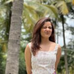 Ashika Ranganath Instagram - My heart is bursting with joy and happiness thanks to each and every one of you. Your messages, edits, lovely posters & great work to help & support the underprivileged made me feel blessed & grateful for such amazing fans ♥️ I'm beyond grateful for the love, the absolute awesomeness you brought to my special day. To my friends - You're all incredible, and I'm lucky to have such an amazing bunch of friends who know how to throw an epic celebration. Thank you, thank you, THANK YOU for making my birthday a blast! To all my fans - I’m gonna be coming live to talk to you all this week! Lots of love Ashika Ranganath🎈🤩🎂
