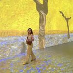 Ashika Ranganath Instagram - Van gogh can go 🖼️