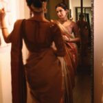 Ashika Ranganath Instagram – For the launch of Joyalukkas Sita Kalyan am collection! 

Shot by @framesbyvikaskakolu 
Saree & blouse @samyakksarees 
Jewellery @joyalukkas 
Make up @urjapatel_artistry 
Hair @paramesh_hairstylist
