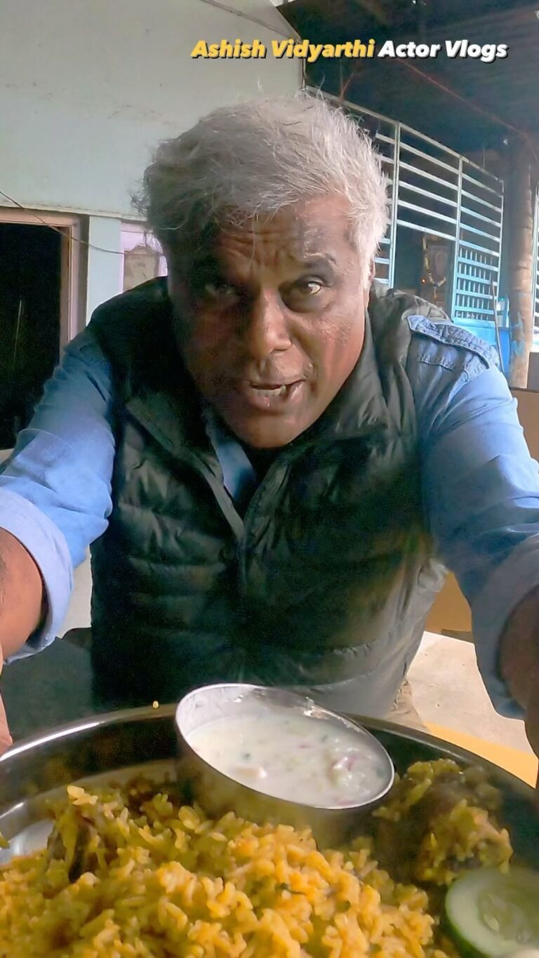 Ashish Vidyarthi Instagram - Discover the Hidden Gem: Unique Gowdagere Village SLR Biryani & Wood Fire Cooked Mutton 🔥😋 Watch Full Vlog on YouTube-Ashish Vidyarthi Actor Vlogs Cool and soothing weather, great companions, hot and delicious biriyani, fresh coconut water from a freshly plucked coconut from the tree! Isn’t that picture perfect? Well, this is exactly what I am going to make you experience in today’s vlog. So, come along with me friends! Today, I will be travelling with Shekhar, Jaiprakash and Umesh from Haasan to Bengaluru airport and on the way will take a pit stop at SLR biriyani and will enjoy delicious biriyani with paya curry and mutton chops. The owner of SLR Biriyani used to work in Mumbai and 14 years back came back to Haasan and started this business and his family helps him manage it. It’s nice to see such self-sufficient individuals who are working hard and leading a peaceful life with family. So, come let’s experience some wonderful and memorable moments together like I always say that I love to travel with friends and you are my friends lovely people! Alshukran Bandhu Alshukran Zindagi #mutton #muttonbiryani #woodfire #chicken #karnataka #bengaluru #ashishvidyarthi #actorslife #reelitfeelit #reelkarofeelkaro #reelsinstagram #foodie #food #homecooked #travel #explore #life #friends #love #blessed #grateful Karnataka