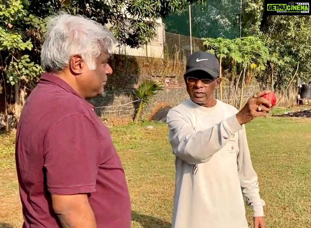 Ashish Vidyarthi Instagram - Each one of us is the product of the teachers who have moulded us. Coach Paradkar is somebody who has sculpted many cricketers... I had the privilege of meeting him while preparing for my role in “Kaun Pravin Tambe?” Naman to each of my teachers who have contributed to my journey... Naman to Coach Vidyadhar Paradkar, the legacy you have created shall continue to inspire millions and live on forever 🙏🏾