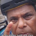 Ashish Vidyarthi Instagram - JAB DIL DUKHI HO TAB ISSE SUNO.... ❤️ जब दिल दुखी हो तब इसे सुनो | This made me emotional. Respecting his privacy, I couldn’t show you his face...But this message is something each one of us should hear. I feel blessed and privileged that I get to meet such amazing people en route my life’s journey and that I get to share them with you through my videos. His message is something that I shall carry with me for the rest of my life. I hope you find this message when you need it the most, and I hope that it helps you, no matter wherever you are! Alshukran Dost for this life’s gift. Alshukran Zindagi. Watch Full Conversation On Youtube-Ashish Vidyarthi Podcast #neversaynever #stayhappy #stranger #lifecoach #lifesgood #spreadhappiness #stayhumble #motivation #thankyou #reels #reelsinstagram #reelsvideo #reelitfeelit Mumbai, Maharashtra