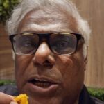 Ashish Vidyarthi Instagram - Mutton Gazab Hai Bhai🤤 Bole Toh Lai Bhaari 😉 Address: Mini Punjab’s Malad Blue Haven, Evershine Nagar, Mumbai, Maharashtra 400064 #reelitfeelit #mutton #muttonpeshawari #muttoncurry #punjab #foodie #food #foodblogger #friends #latenight #cravings #chickenpeshawari #streetfood #tasty #spicy #laibhari #bts #actorslife #actorvlogs #ashishvidyarthi #mumbai #mumbaifood #mumbaidiaries