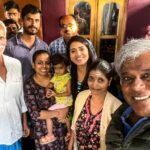 Ashish Vidyarthi Instagram - Film Set Par Drone Ko Dekh Kar Saare EXCITED Ho Gaye 🤩🤓 Watch Full Video On YouTube-Ashish Vidyarthi Actor Vlogs Sakleshpur ki khoobsurat vaadiyon mein subha ki shuruwat hui aur hum nikal pade "Half Pants Full Pants" ke shoot location ki or. In this vlog, you'll get to experience the breathtaking landscapes of this incredible green heaven. I shall show you how we shot the temple sequence scene for HPFP. You'll also meet cute little Ashwanth and the amazing actress Sonali Kulkarni. Catch all behind-the-scenes fun and what all we did between shots. Find out why everyone got excited over a flying drone? Surprisingly, I met a couple who allowed me to drive their motorbike...Gosh! I was excited. Catch this and much more exciting stuff happening in the vlog. I hope you enjoy this episode. Don't forget to like, share, comment and subscribe if you haven't already, I keep sharing my journeys here with you. Cheers and Lots of Love. Alshukran Bandhu, Alshukran Zindagi. #sonalikulkarni #ashwanthashokkumar #ashishvidyarthi #halfpantsfullpants #actorslife #actorvlogs #filmset #shoot #filmshoot #webseries #amazon Bengaluru,Karnataka