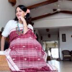 Ashish Vidyarthi Instagram - Handloom attire and ethnic jewellery #ootd #ootdfashion #fashion #handloom #jewelry #chadar #mekhela #mekhalasador #assamese #Mumbai #reelitfeelit #reelsinstagram #reelkarofeelkaro #fashionista #RupaliBarua Mumbai, Maharashtra
