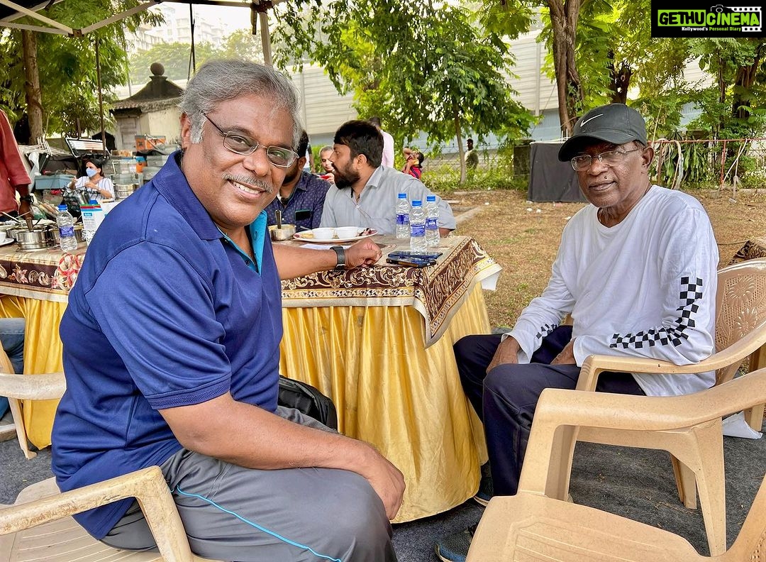Ashish Vidyarthi Instagram - Each one of us is the product of the teachers who have moulded us. Coach Paradkar is somebody who has sculpted many cricketers... I had the privilege of meeting him while preparing for my role in “Kaun Pravin Tambe?” Naman to each of my teachers who have contributed to my journey... Naman to Coach Vidyadhar Paradkar, the legacy you have created shall continue to inspire millions and live on forever 🙏🏾