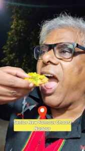 Ashish Vidyarthi Instagram - Gupchup khaake maza aa gaya..😋🤤 Khudko rokna namumkin ho gaya tha😂 Aapke yaha Gupchup ko kis naam se bulaate hai..? Comments mein jaroor batana🤪 Location-Senior New Famous Chaatz, High Court Road, Opp to SBI, Nagpur #reelitfeelit #reelsinstagram #gupchup #nagpurfoodies #nagpuritadka #nagpuri #papdi #papdichaat #panipuri #golgappa #spicy #tangy #nagpur #chaat #streetfood #friends #foodie #AshishVidyarthi
