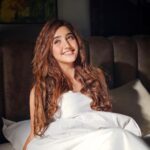 Ashnoor Kaur Instagram - Sunday is Sundaying🤍🕊️