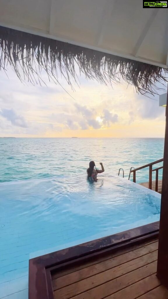 Ashnoor Kaur Instagram - Pure bliss🤍 Maldives