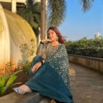 Ashnoor Kaur Instagram - Aitabar nahi ehtiyat kijiye🪞🪷✨
