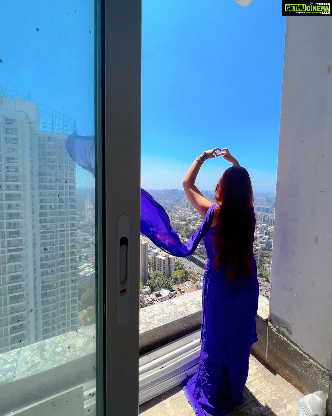 Ashnoor Kaur Instagram - New month, new beginnings, new home🏠🫶🏻 #FewDaysMore #Grateful 🧿