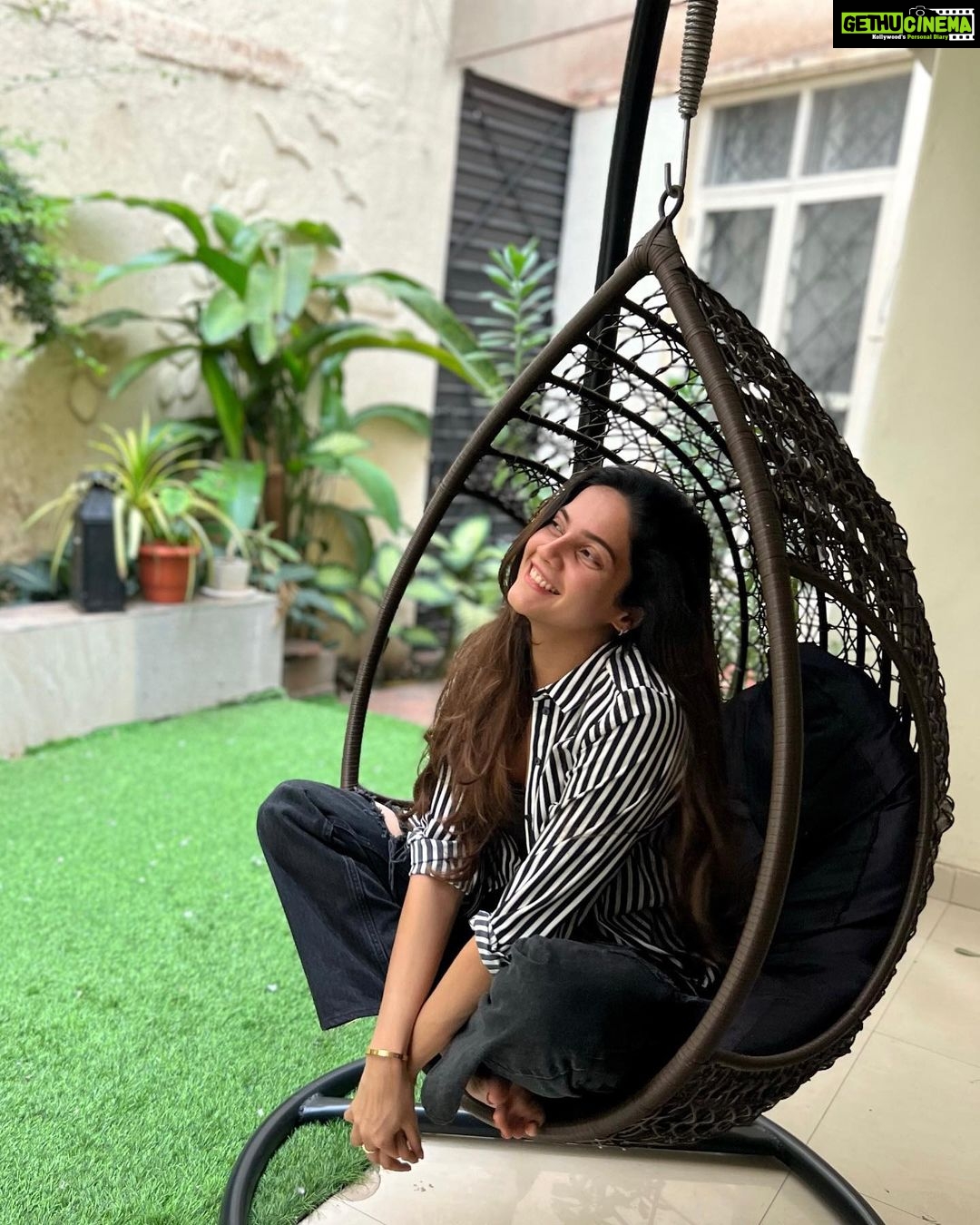 Ashrita Shetty Instagram - ☕️ o'Clock ✨💛🧿