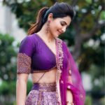 Athulya Ravi Instagram - Purple is the new hue in town !! #purplevibes #purplelove #happysunday sweethearts 💜 👗 @savinidii_official 📸 @johnferriphotography M&H @mua_vijisharath Accessories @deepagurnani