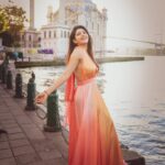 Athulya Ravi Instagram - Good things come for those who are positive in life 👐💓#türkiye #turkeyday #istanbul #travel #traveldiaries #explorenature #flyhigh #travelphotography ! 📸 @istanbul.photoshoot Cc @cinematographer_gautham