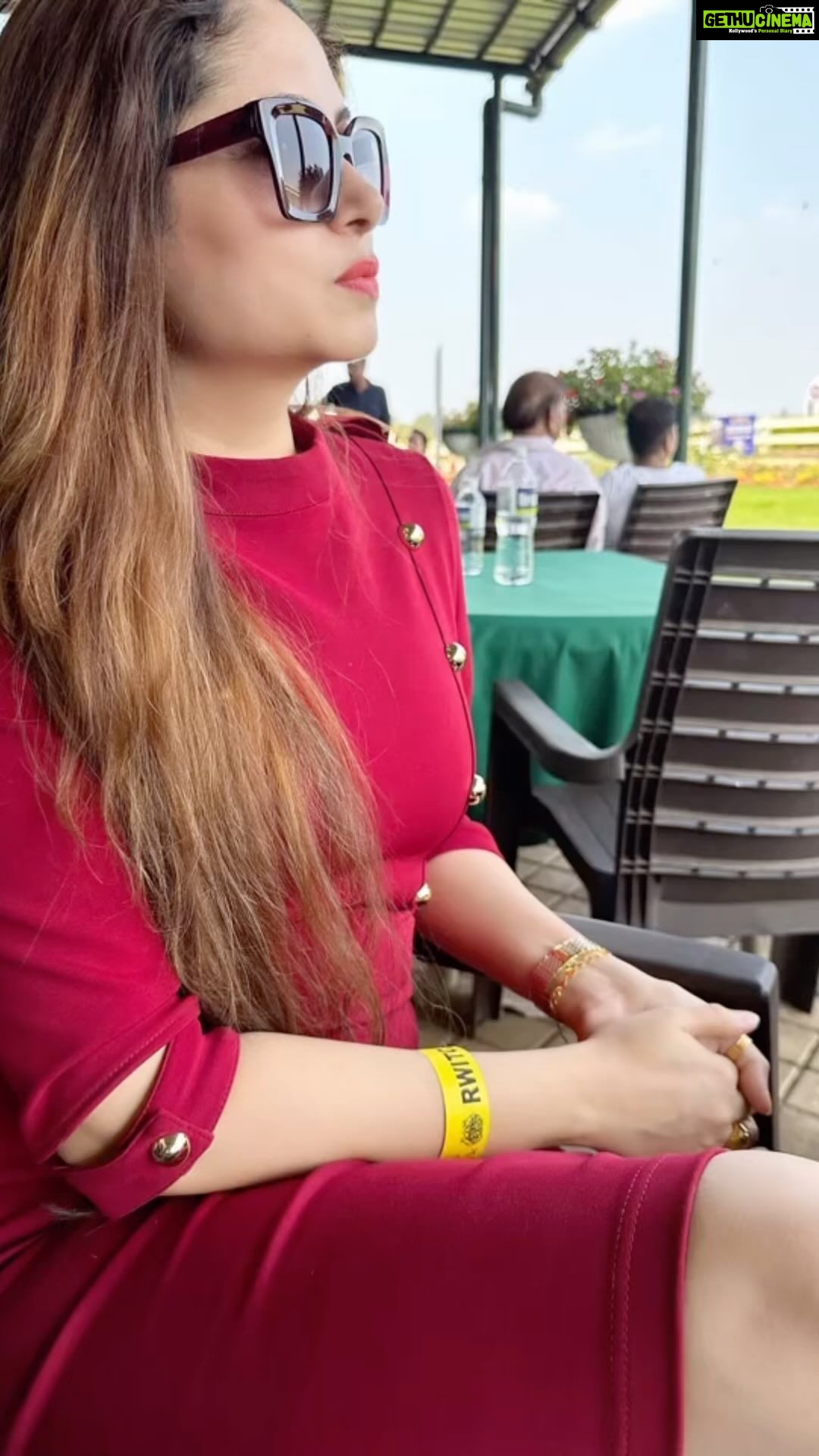 Avantika Khatri Instagram - Thank you for having me at the RACES to present and give AWARDS ! π₯ππ This was such a Great Experience ! ππ . #KudiAK #AK #derby #horseracing #rwitc #rwitcpune #rwitcmumbai #racecourse #awards #racing #tcgstudio #horsederby #derbyday #avantika #khattri #filmmaker #mumbai #pune #india #worldcitizen #bollywoodactress #producer #actress #filmdirector #filmmaker #pictures #celebrity #bollywood #avantikakhattrilatestpics #avantikakhattri @directors_visions @avantikakhattri RWITC Pune Race Course