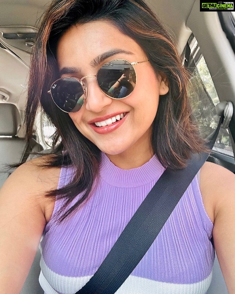 Avantika Mishra Instagram - Whole 🌎 is yours for the taking.