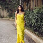 Avantika Mishra Instagram – When life gives you 🍋 🍋

Styling @keerthysampath 
Outfit @nidhiandmahak 
Shot by @i_ak_photographer 
Makeup @nayanasmakeoverr 
Hair @aishu_makeup_hairstyle 

#Athidhi #DisneyPlusHotstar