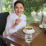 Bhagyashree Instagram - #tuesdaytipswithb Soup for the soul... Rasam ! It is also a soup to combat cough n cold. Packed with nutrients, it is something that can be savoured during atleast one meal through the monsoons. Food for thought indeed. #healthytips #health #homeremedies #everydaytips #vitamins #healthfood #diet #weightloss #foodhacks #foodoftheday #nutrition #healthyfood #healthhacks #goodhealth #eatwell #nutritious #coldremedy #coughremedy