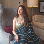 Bhagyashree Instagram – Weddingdiaries !
.
Outfit @krishasunnyramani
Styling @rochelledsa
 @anishagandhi3
Hmu @vanitapatelmakeovers
#sarilove #saree #glitzandglam