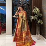Bhagyashree Instagram - Ekadashi Shringar ! . #aboutlastnight #puja #blessings #gratitude #traditional #sarilove #saree #patola Sari @dsonspatolaart