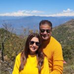 Bhagyashree Instagram – Oranges n lemons !
.
.
.
#colormehappy #colorofmylife #juices #hubbynme #familygoals #juice @himallay27 
@avantikadassani