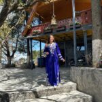 Bhagyashree Instagram – I am “nature ly” blue !

#mondayblues #moodoftheday #sunshine #begintheweek #beyourownkindofbeautiful #morningvibes
@_ahlamofficial_
@chalet_rushli Kanatal
