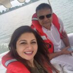 Bhagyashree Instagram - Udaipur Diaries ! Some moments captured during our holiday. We must do this more often 😇 @himallay27 #holiday #udaipur #friends #couplevibes #couplegoals #goodtimes