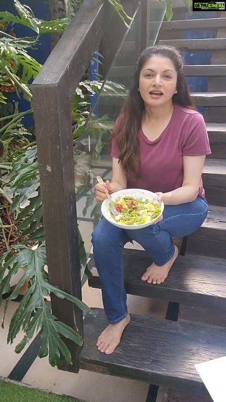 Bhagyashree Instagram - #tuesdaytipswithb It is important to keep your gut happy to be healthy. With over 100 trillion micro-organisms in your stomach, it is like a large joint family..... u can imagine how difficult it is to keep all of them happy... but your diverse meals will have something special for each one of them. Your salads can provide a spectrum of nutrients all at one go.. so go splurge! Whisk up an interesting salad today, share the reciepe with me. I will make it, have it, shoot it and tag you.... waiting to activate the special chef in you. #food #salad #foodhacks #chef #homechefs #homecooking #guthealth #guthealthmatters #healthyfood #health #healthhacks