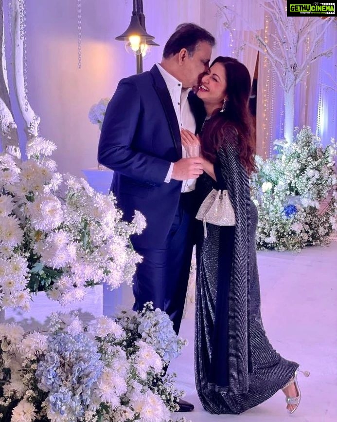 Bhagyashree Instagram - Wedding vows ! #aboutlastnight #hubbynme #weddingdiaries #wedding #couplevibes #menmine #loveisintheair @himallay27 Anantara Riverside Bangkok Resort