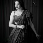 Bhagyashree Instagram - The beauty of black n white... #pictureperfect #blacknwhite