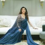 Bhagyashree Instagram - Queen of my Boudoir ! #royalblue #queen #mondayblues #blue #blueblood #trueblue #beyourownkindofbeautiful #bebeautiful #bethewomanyouwanttobe #