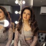 Bhagyashree Instagram - My looks from #didsupermoms ! I had everyone asking about my sarees and jewellry, thanks to my stylists @rochelledsa & @stylebysaachivj Which oneof the outfits is your fav? #saree #sari #shinebright #bebeautiful #sareelove #traditional #lovethelook #dressedup #bts #shimmernshime #beyourownkindofbeautiful