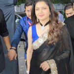Bhagyashree Instagram - Navratri celebrations. Offering prayers to Devi Chandraghanta, who represents emotional balance and keeps us rooted to the basics. 3rd day is tritiya and wearing the colour blue stands for royalty, elegance, the warmth of trust worthiness and reliability. #navratri #celebration #festivalsofindia #festival #blessings #blue #prayers #goddess