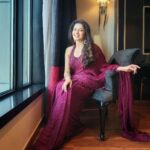 Bhagyashree Instagram – Color of the season.

Styled by @kmundhe4442
Outfit by: @jigarmaliofficial
@fashionbusinessofficials
#red #redsaree #sareelove #saree #glamour #style #click  #photoshoot #strikeapose #beyourownkindofbeautiful #ootd