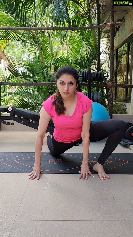 Bhagyashree Instagram - #tuesdaytipswithb Walking is a great exercise.. but as you age.. you will need something a little more than that to keep you active and agile. These are simple exercises that you can start with at home to help you get strong and maintain mobility. #functionaltraining #homeworkout #workoutmotivation #coreworkout #exercise #corestrength #legworkout #workoutmotivation #fitnessmotivation #bestrong #fitness #domorebemore #exercise #muscles #health #flexibility #mobility #strengthtraining