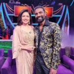 Bhagyashree Instagram - And Its a wrap !!! What a funfilled, entertaining super exciting finale of #didsupermoms it was ! I thouroughly enjoyed my first tryst as a judge on this show. To encourage and applaud all the moms and to connect with all the viewers of this extemely positive show, was wonderful. Also got to meet so many of my friends from the industry too. Do watch it on @zeetv @zee5 @govinda_herono1 @neena_gupta @rashmika_mandanna @ijaybhanushali