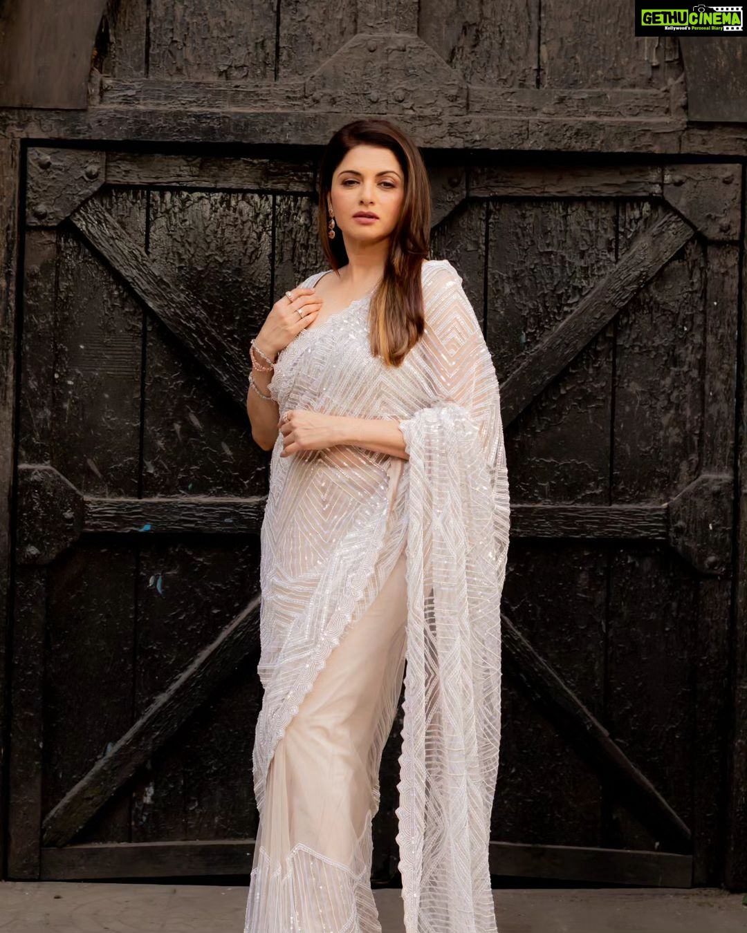 Bhagyashree Instagram - Silver linings ! Saree: @chaashni.couture Jewellery: @azotiique Stylist: @stylebysaachivj Team: @styledbynikinagda @sanzimehta777 Photographer: @anujjoshiproductions #saree #sari #shinebright #bebeautiful #sareelove #lovethelook #dressedup #shimmernshime #beyourownkindofbeautiful