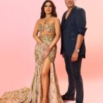 Bhumi Pednekar Instagram - 24 Karat ! Last night I walked for one of my oldest friends @varunbahlcouture and it was just so special ❤️ The 1st ever fashion show I attended was his and now I walked for him 🥹 Just beautiful Thank you @rohit_bhatkar for clicking the best pictures and Ofcourse giving me the best hair day ever @sonicsmakeup for turning me into a golden queen. @mohitrai @shubhi.kumar for channelling my inner apsara into this beautiful piece
