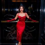 Bhumi Pednekar Instagram - Toronto Fashion diaries with @bhumipednekar 💫 for @tiff_net for #thankyouforcoming Styled by - @manishamelwani @devanshi.15 @abhilashatd Wearing @dolcegabbana @marchesafashion @vegavaan @vivekkarma @toni_maticevski @amrapalijewels Makeup - @maccosmeticscanada, @maccosmeticsindia Hair - @connorlangehair #maccosmetics #mactrends #MACXTIFF #macartistry TIFF Production: @Mediaworkss TIFF BTS: Photography & Video: @amritaroraphotography Styling Team - @sim.ran_awayy @junni.khyriem @iambidipto_ @gypsy.girl.world @kasliwalriddhi @bhavnaaaaa.r @swityshinde @juhi.melwani @shubhangi.upadhyay2