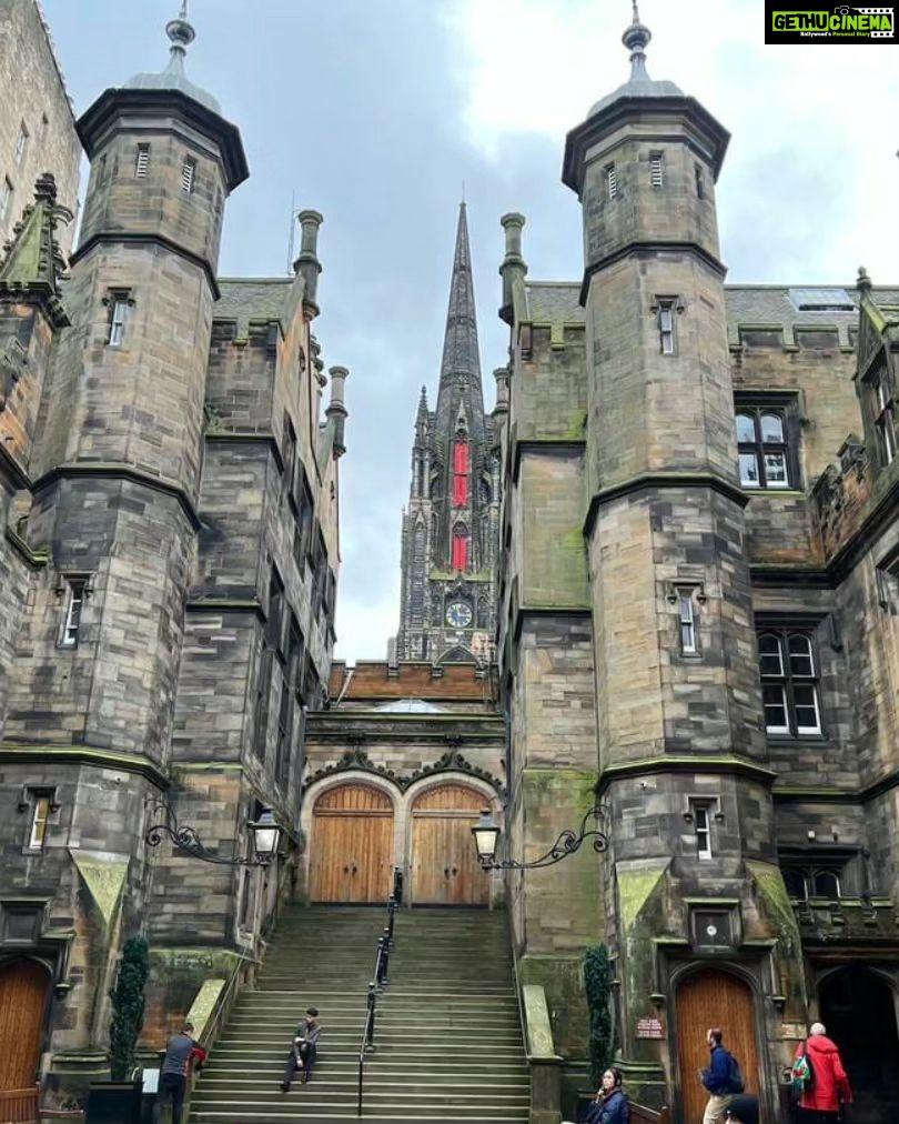 Catherine Tresa Instagram - Scotland is bagpiping it's way into my heart!♥ @batwoman_m #scenicscotland #magicofscotland #trainadventures Scotland, United Kingdom