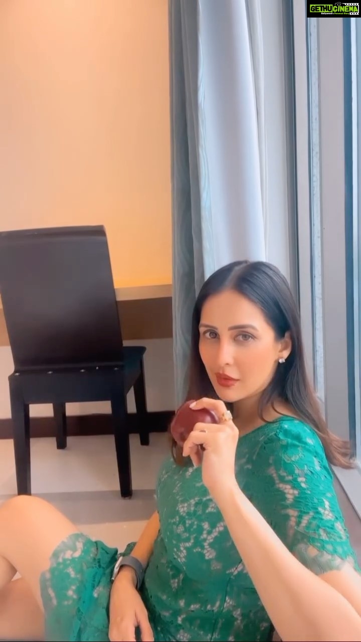 Chahatt Khanna Instagram - My love’s fav song @amairakhanna15