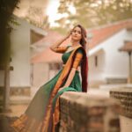 Chaitra Reddy Instagram - @chaitrareddy_official @fab_adila @kalaiartistry @dhanush__photography . . . . . . . . . #dhanushphotography #chaithrareddy #suntv #photoshoot #channaiphotography #chennai #thala #trandingreels #ennasollapogirai #newshoot #ajith #kandukondenkandukonden #traditional #greensalwar #newtrend #reel #photography #ecr Chennai, India