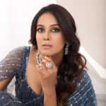 Chandini Tamilarasan Instagram - "Life is a balance of holding on and letting go." - Rumi ✨ Photography : @alex_judeson ✨ Makeup : @o7bridalartistry ✨ Hairstylist : @prem_hairstyle ✨ Assisted by @ramanna386 ✨ Vc : @ajudaythclicker ✨ Outfit : @haja_abdul_nawaz_fashion ✨ #chandinitamilarasan #chandini #actresschandini #photoshoot #friday #fridayvibes #love #vibes #weekendvibes #weekend #kollywood #tollywood #tollywoodactress #weekendmood #weekendwithchand #indoorphotography #vintagestyle #vintage #indowestern #chennaijazzcollection #o7bridal #devimakeup #devimakeupcbe #devimakeupkovai #thankgod #judsonphotography Chennai, India