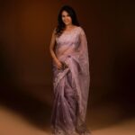 Chandini Tamilarasan Instagram – It’s fridayyy ✨
📸 @irst_photography ✨
Mua @sureshmakeup151 ✨
Hairstylist @prem_hairstyle ✨
Outfit @studio_l_by_lini ✨
Assisted by @ramanna386 ✨

#chandinitamilarasan #chandini #actresschandini #photoshoot #friday #fridayvibes #love #vibes #weekendvibes #weekend #kollywood #tollywood #tollywoodactress #weekendmood #weekendwithchand Chennai, India
