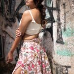 Chandini Tamilarasan Instagram - If you can dream it, you can do it ~ Walt Disney ✨ 📸 - @sarikagangwal ✨ Muah - @archanabridal ✨ Outfit - @studio_l_by_lini ✨ #chandinitamilarasan #chandini #actresschandini #photoshoot #saturday #saturdayvibes #love #vibes #weekendvibes #weekend #kollywood #tollywood #tollywoodactress #weekendmood #weekendwithchand #mumbai #mumbaiphotoshoots #mumbaifoodie Bandra West