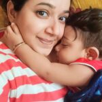 Chandra Lakshman Instagram - Cuddly afternoons..those tiny fingers wrapped around me..teeny weeny heartbeats that I feel as I hold him close..the innocent fragrance of my baby..🫰 Counting my immense blessings from the Universe ❤️ #gratitude #thankyou #ayaan #ourson