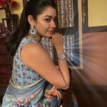 Chaya Singh Instagram - Spark brilliantly and shine brightly 💙 #blissful #lightup #picoftheday #saree #fashion