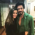 Chetna Pande Instagram - First things first .. Bow down to the ultimate God of cinema 🤴… there is no one like you, there will be no one like you … @iamsrk (king of hearts ) .. Now I want to talk about #jawan as a film .. yesterday I have experienced the perfection of cinema , n a visual delight .: nt even one single dull moment while watching the film… The shots were so incredible dat My heart n mind were not in place … best best film ever made .. Every time @iamsrk sir you came on screen 📺, didn’t wanted to even blink my eye , every single look was such a statement , .. emotional roller coaster ,.. Every single tiny little moment was just perfect..: M the luckiest Dat I got a chance to meet you n get to know you closely in this lifetime.. Your #jawan for life And Thank you to the Director who has broken all rules n Changed the game @atlee47 definitely the best director of this era… definitely the new Era .. #jawan era